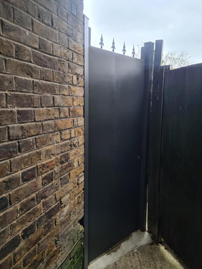 Shaz,S House Cowley (Greater London) Exterior foto
